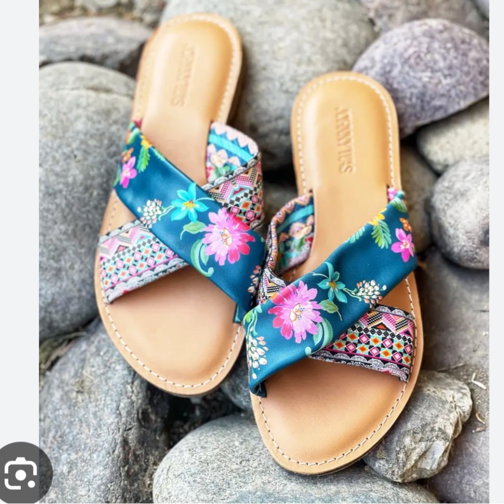 Johnny Was Sonoma Cross Sandal